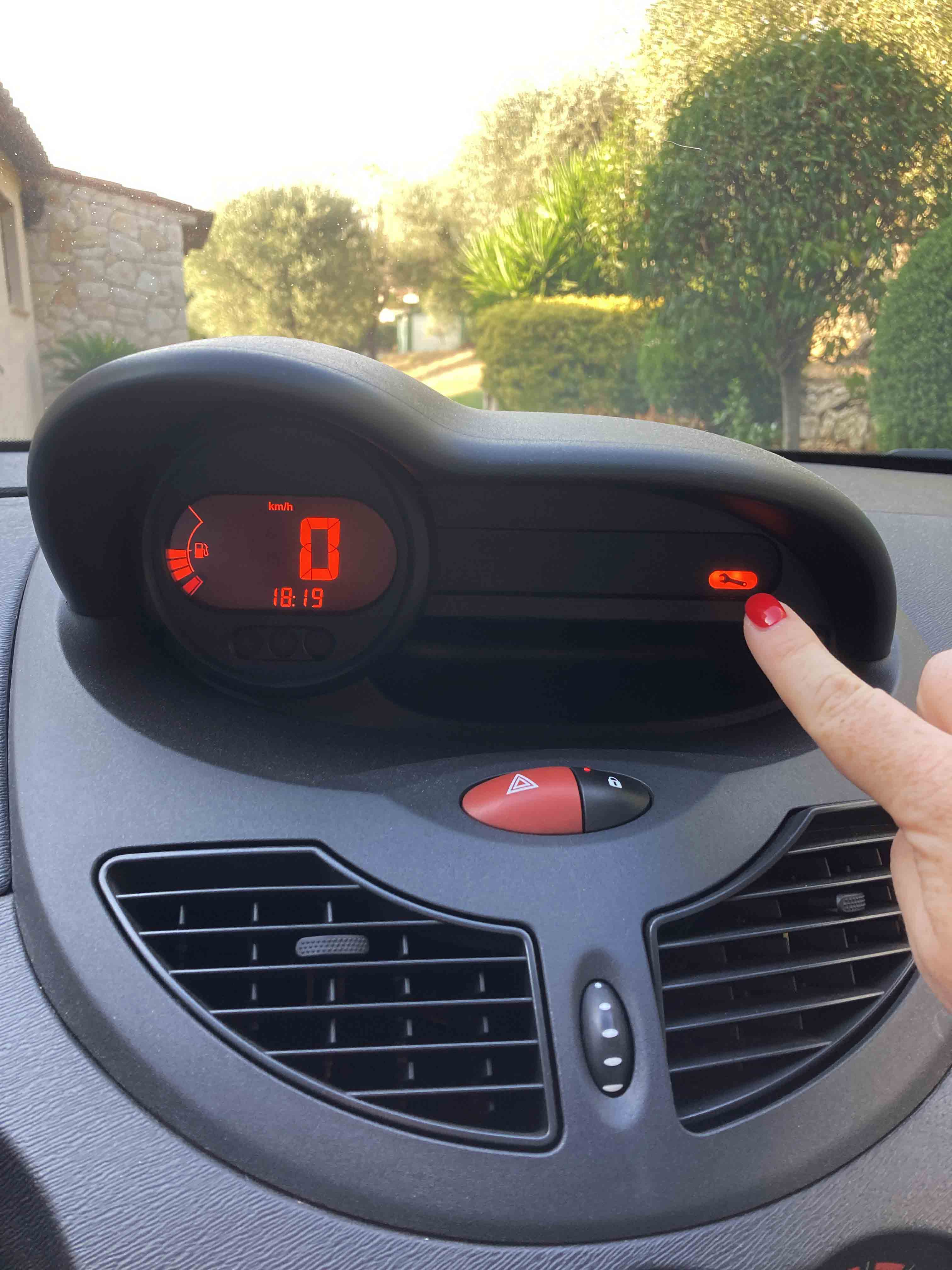 voyant_revision_twingo_gomecano